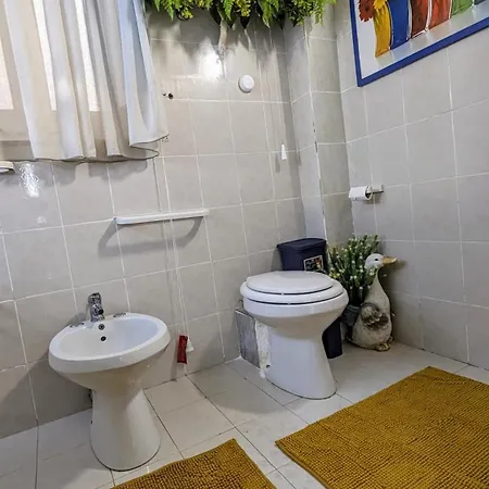 Tra Terra E Mare Apartment *